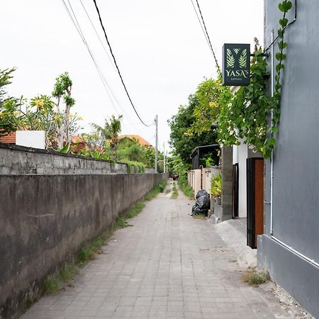 Reddoorz Plus At Yasa'S Living Denpasar Санур Экстерьер фото